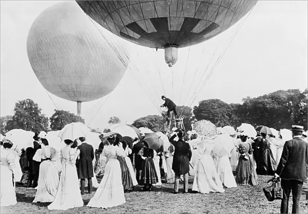Balloon Race Rameleigh to Chelmsford 1906. The Enchantress