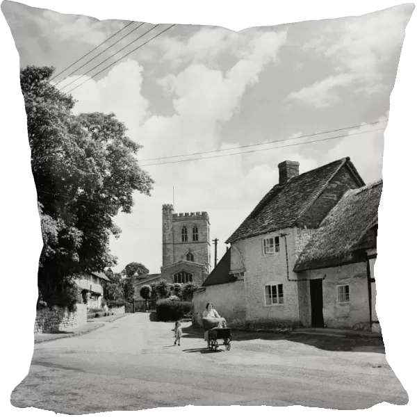 The village of Long Crendon, Buckinghamshire. 14th July 1952