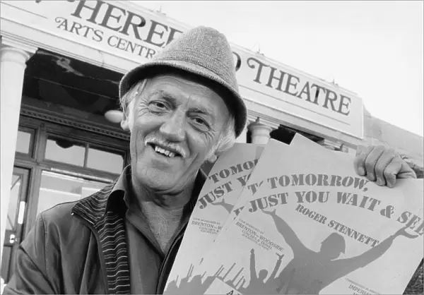 Musician, actor and comedian Stan Stennett seen here outside the Hereford Theatre of