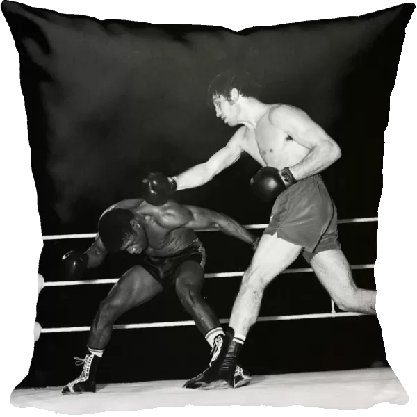 Boxing match between Jimmy Tibbs (right) v Ray Hassan, held at Empire Pool, Wembley