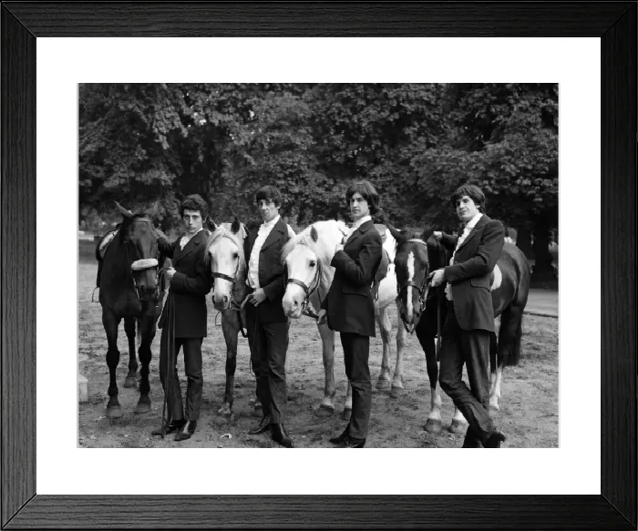 Framed Print : The Kinks on Horses in Charing Cross Gardens Print 1964 Framed Print : The Kinks on Horses in Charing Cross Gardens Print 1964