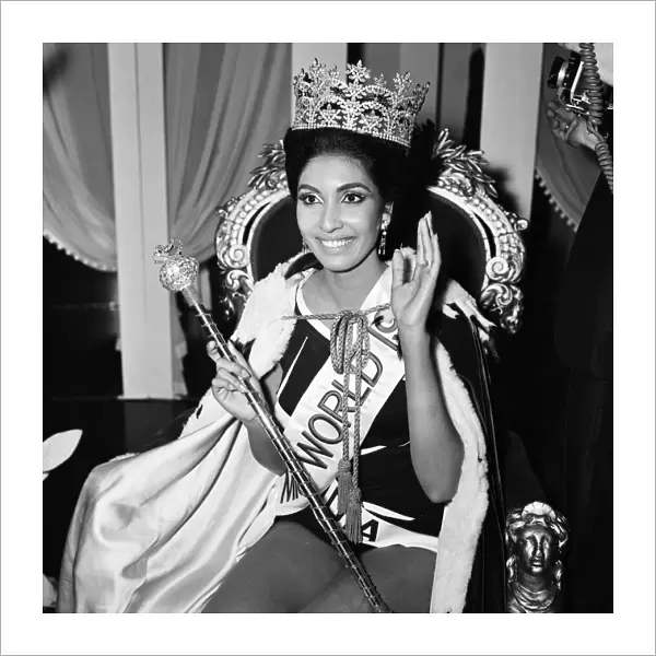 Reita Faria, Miss India, is crowned Miss World 1966. 17th November 1966