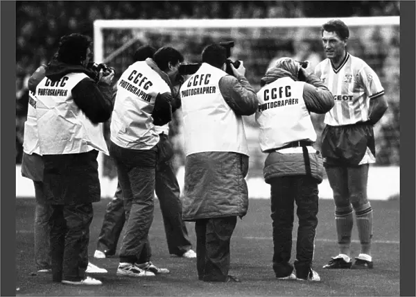 Terry Butcher poses for pictures at Highfield Road. 22nd November 1990