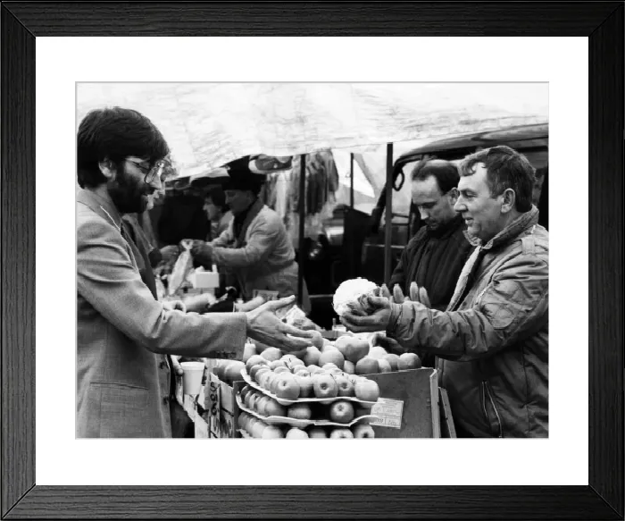 Framed Print : West Derby Road Market Print, Liverpool 1986