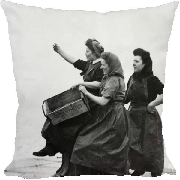 Scottish fisher girls seen here on the quay at Hull fish dock