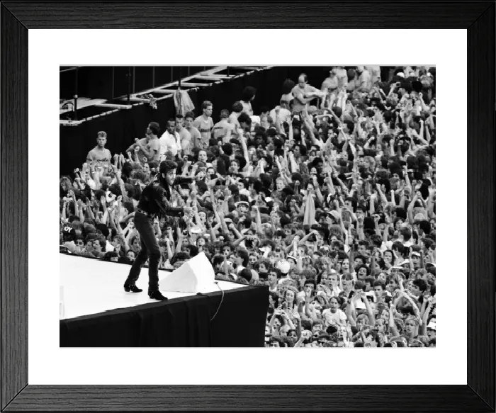 Framed Print : George Michael at The Final Wembley Stadium Print, 1986 Framed Print : George Michael at The Final Wembley Stadium Print, 1986
