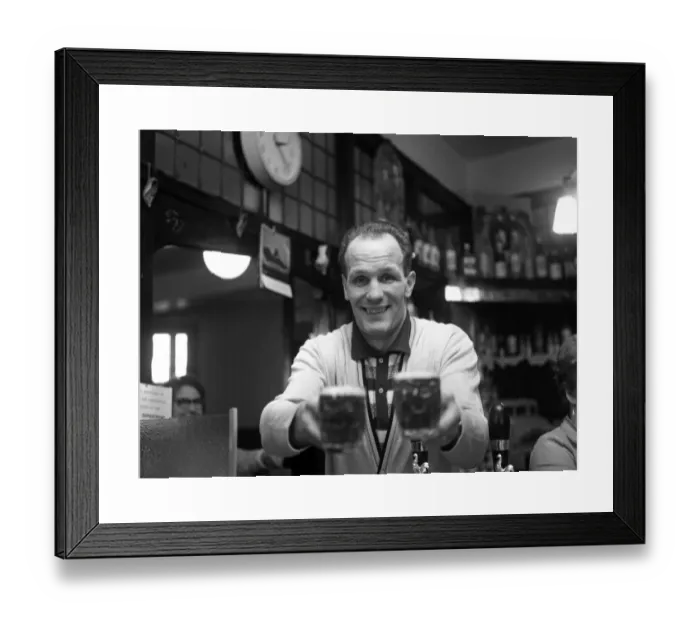 Framed Print : Henry Cooper at Bellingham Training HQ Print Framed Print : Henry Cooper at Bellingham Training HQ Print