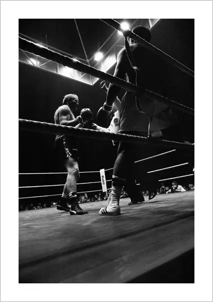 Muhammad Ali vs Richard Dunn at the Olympiahalle, Munich, Germany
