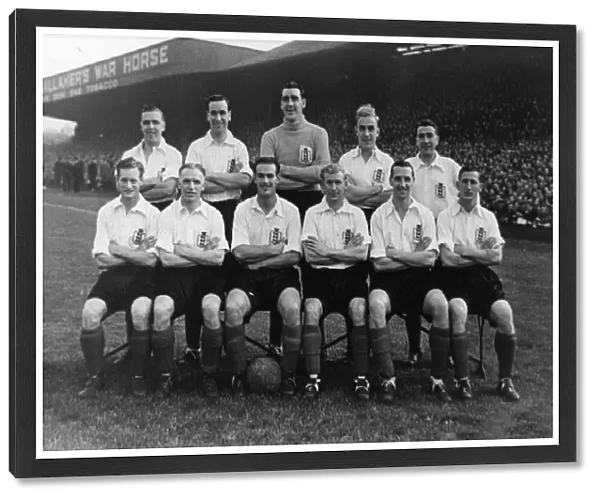 Middlesbrough legends George Hardwick and Wilf Mannion line up with the England team