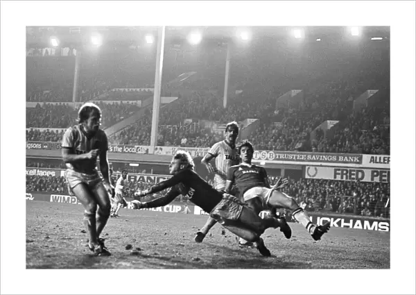 League Cup Third Round match at Goodison Park. Everton 2 v Coventry City 1