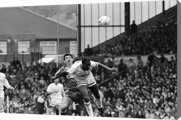 Leeds United v Liverpool. Final score 5-4 to Liverpool, League Division One, Elland Road