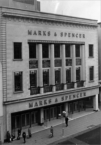 Marks & Spencer, High Street, Birmingham. 10th April 1974