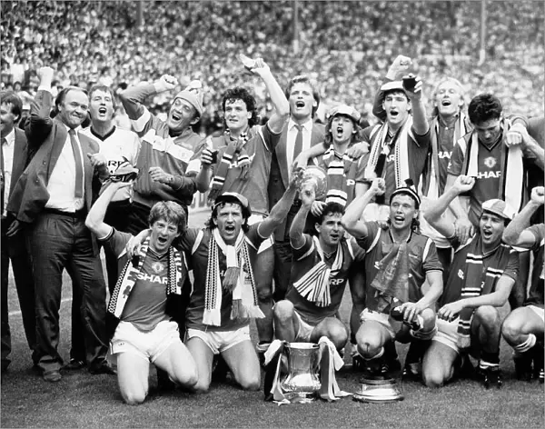 Everton v Manchester United 1985 FA Cup Final 1985 Manchester United show off