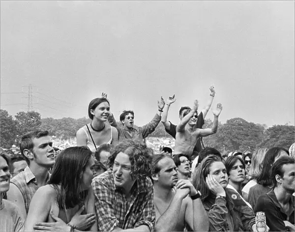 Glastonbury Festival 1994. General scenes. The front few rolls of