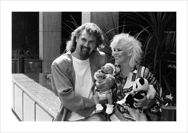 Billy Connolly and Pamela Stephenson with their baby daughter Amy. 11th July 1986