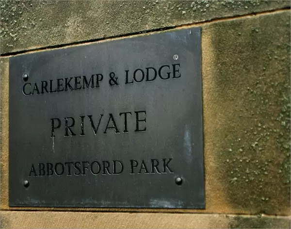 Wallace Mercer Flat sign on building reads Carlekemp and Lodge Private Abbotsford park