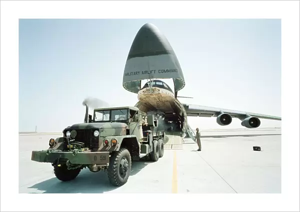 US Military Airlift Command, Operation Desert Shield, American forces at Dhahran Airbase
