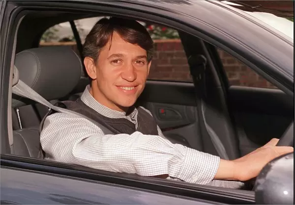 GARY LINEKER TESTING A NEW CAR FOR A TV SHOW 31st October 1995
