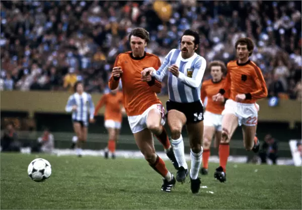 World Cup Final Holland v Argentina Leopoldo Luque of Argentina tries to find away