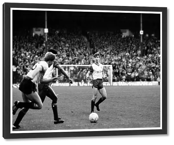 Stoke 1 v. Watford 3. November 1984 MF18-16-048