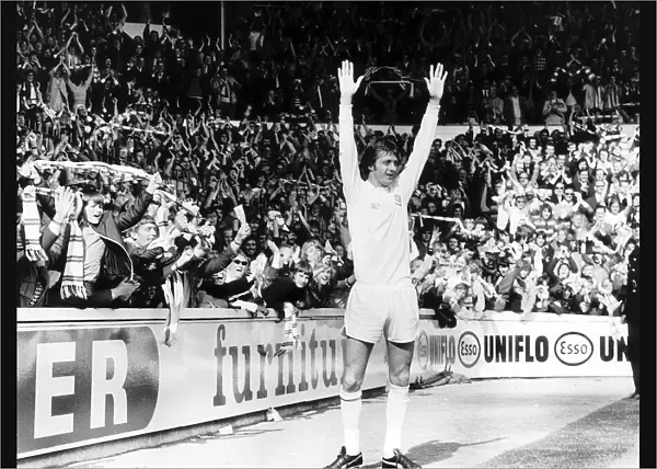 Alan Clarke celebrates scoring the winning goal August 1974 for Leeds United v