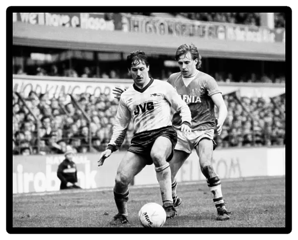 Everton v. Arsenal. March 1985 MF20-13-051 The final score was a two nil victory