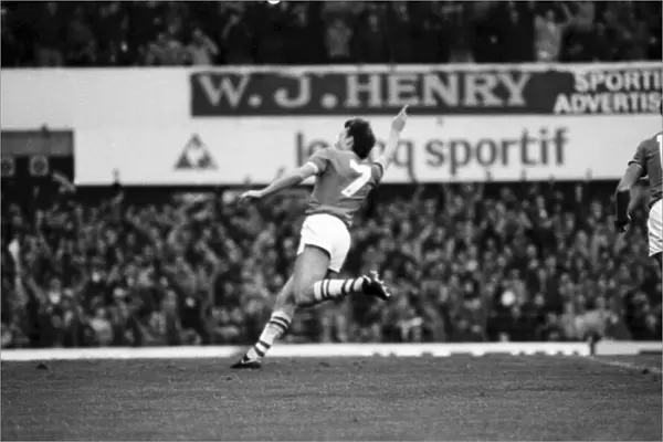 Everton 3 v. Leicester City 0. November 1984 MF18-08-015