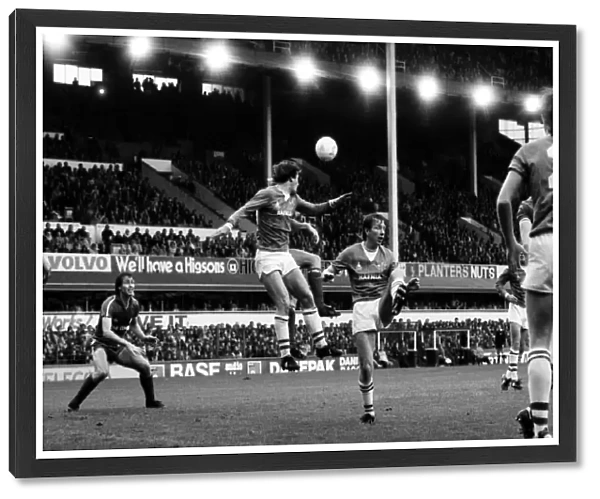 Everton 3 v. Leicester City 0. November 1984 MF18-08-020