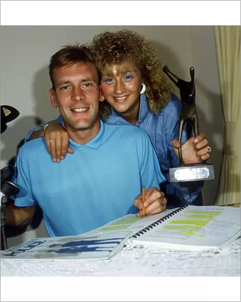 Mark Fulton at home with his wife Linda August 1987