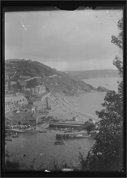East Looe Beach & Seafront from Hannafore Rd