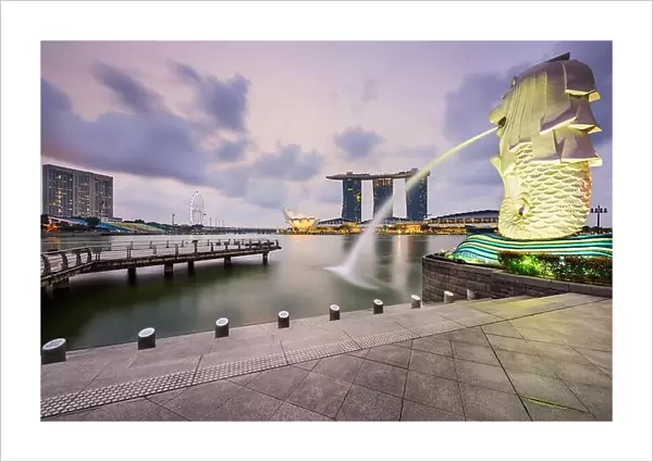 The Merlion fountain at Marina Bay in Singapore