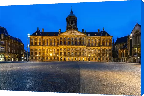 Beautiful winter view of the Royal Palace on the dam square in Amsterdam, the Netherlands