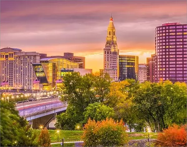 Hartford, Connecticut, USA downtown skyline
