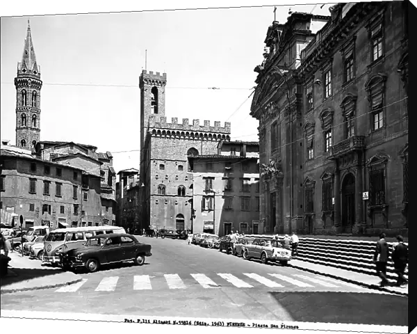 View of Piazza San Firenze, with the Church of San Filippo Neri, the oratory and Piazza Bargello in Florence. The greater part of the complex is now used by the Tribunal
