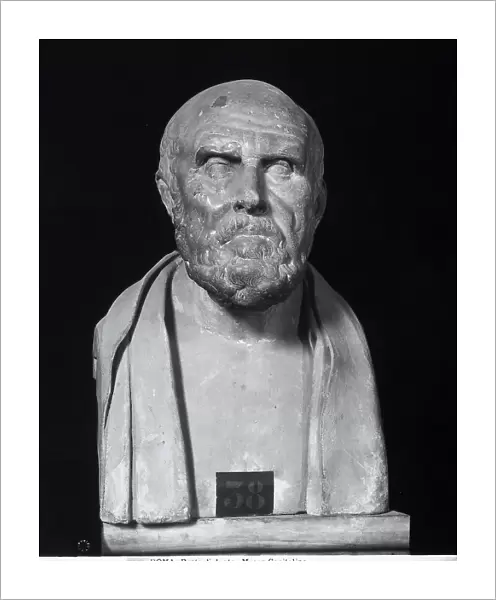 Marble bust of the greek military and politician Arato
