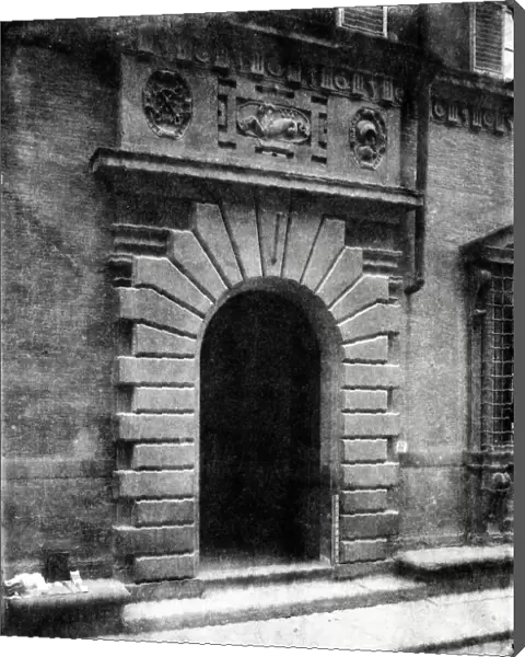 Front door to of Palazzo Budini Gattai, ex Grifoni, ex Riccardi-Mannelli, Florence