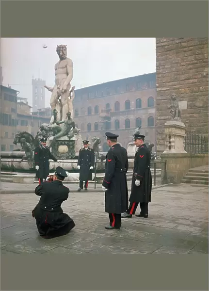 Carabinieri in Piazza della Signoria, Florence
