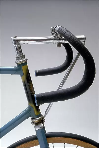 'Poliaghi' racing bike from 1968, preserved in the Genazzi Collection of Milan, displayed at the 'Man on two wheels' exhibition. Detail of the handlebars