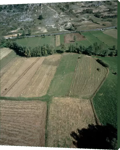 Landscape Abruzzo. Date of Photograph:1970