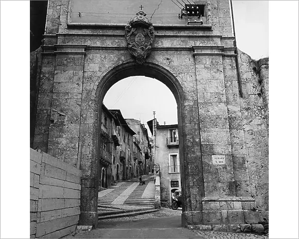 Gateway in the walls of l'Aquila