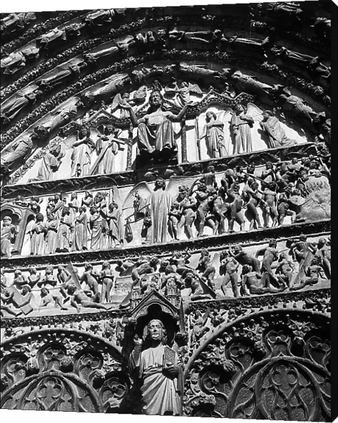 Lunette of the Last Judgement: main portal of the Cathedral of Bourges
