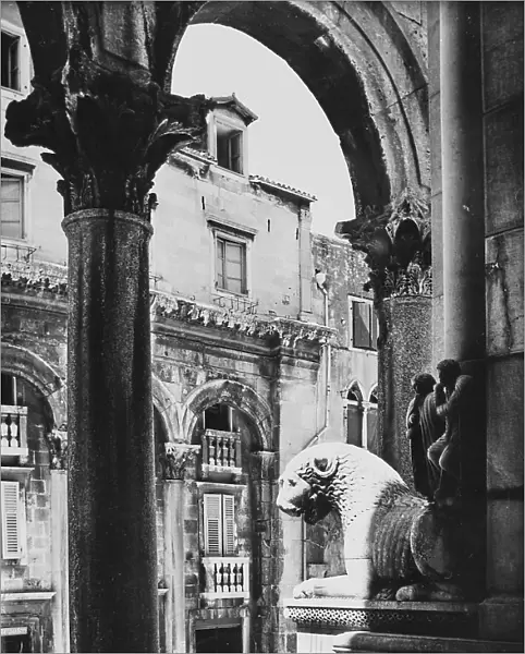 Column-bearing lion at the entrance of the Cathedral of St. Duje in Split