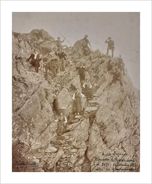 'I remember the ascent made on 18 September 1891 to the top of Monte Legnone (m.2622) Prealpi Retiche', 'Rupe called La Porta dei merli at 2070 m'