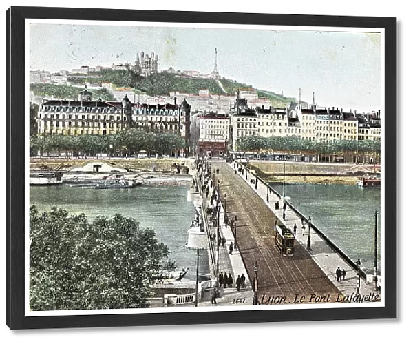 Animated view of Lyon with the Pont Lafayette; postcard