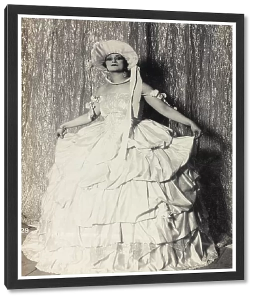 Portrait of the Russian dancer, singer and actress Lydia Johnson, postcard