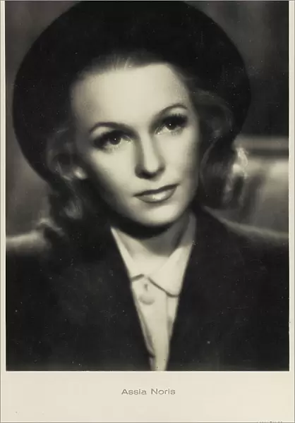 Portrait of the actress Assia Noris, postcard