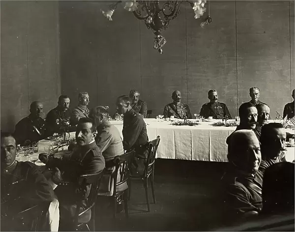 Breakfast of discharge offered by the Sixth Army of Vicenza to the allies