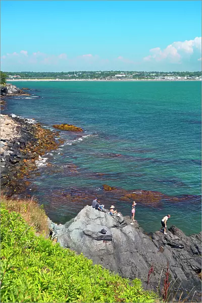 Rhode Island, Newport, cliff by the Forty Steps