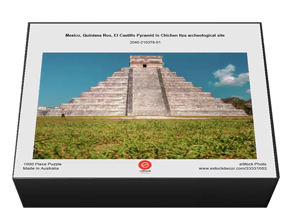 Mexico, Quintana Roo, El Castillo Pyramid in Chichen Itza archeological site