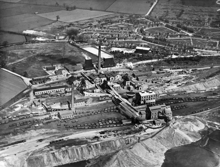 Framed Print : Brodsworth Main Colliery Aerial Photograph Print, May 1925 Framed Print : Brodsworth Main Colliery Aerial Photograph Print, May 1925
